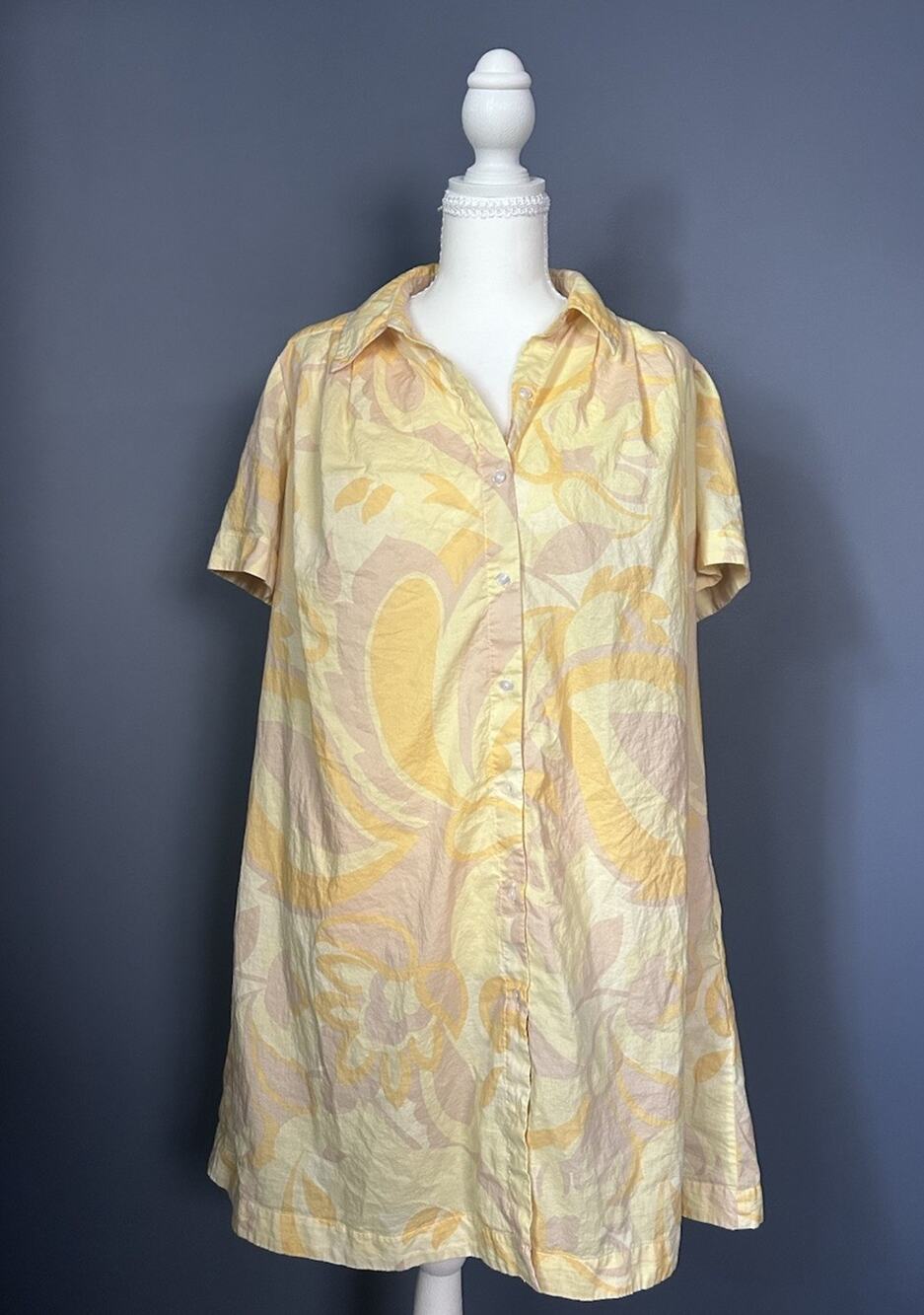 1 STATE Collar Yellow Button Dress Summer Groovy 70s Style Lightweight Size Med